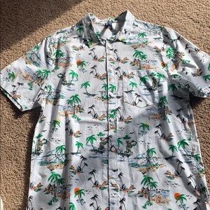 Men’s tropic button down